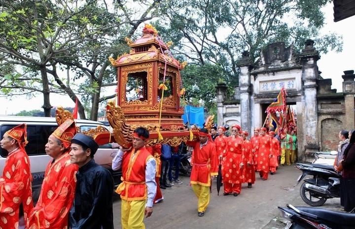 Hotspot Matrix: Biến 2 nàng dâu hào môn hot nhất thành cơ hội marketing đột phá