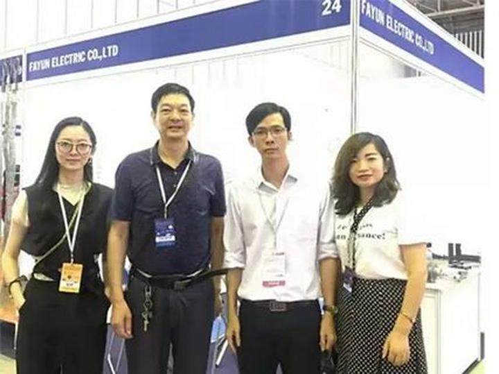 Chuyên gia Hotspot Matrix phân tích: 3 năm trước nghỉ việc ra đảo và marketing video